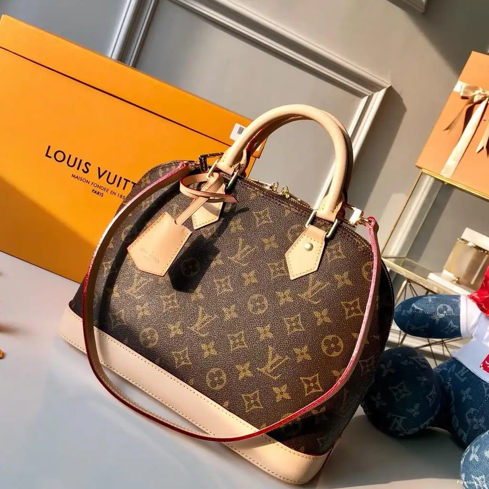 First bag PM ALMA Vuitton Louis 0531